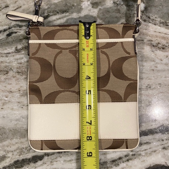 Coach purse NWOT - Picture 8 of 13